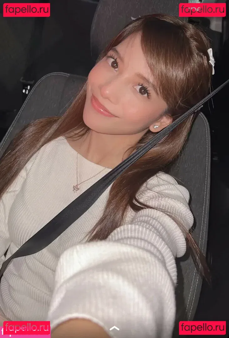 Eeeveenara Onlyfans Photo Gallery 