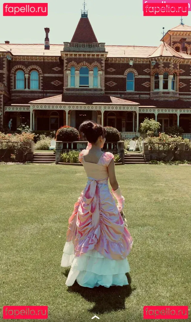 Eeeveenara Onlyfans Photo Gallery 