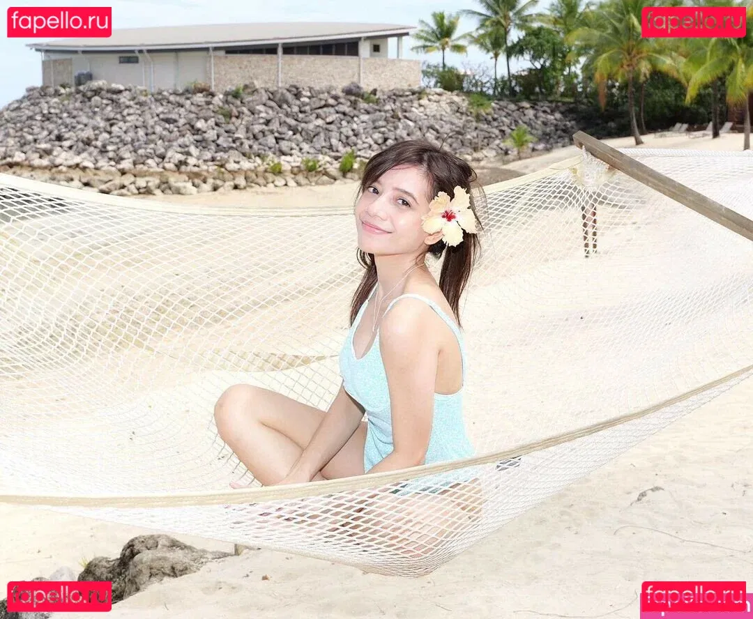 Eeeveenara Onlyfans Photo Gallery 