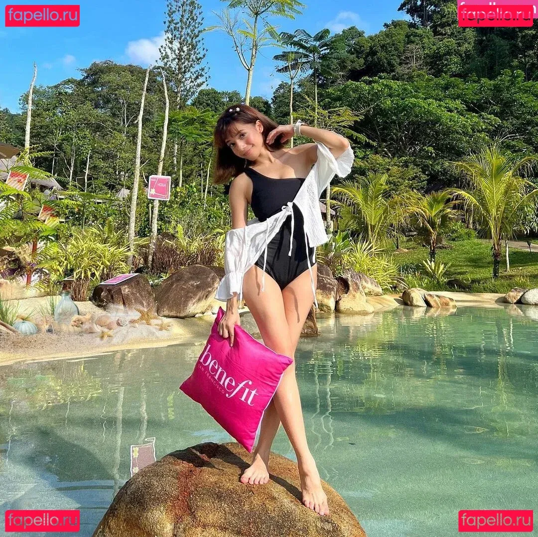 Eeeveenara Onlyfans Photo Gallery 