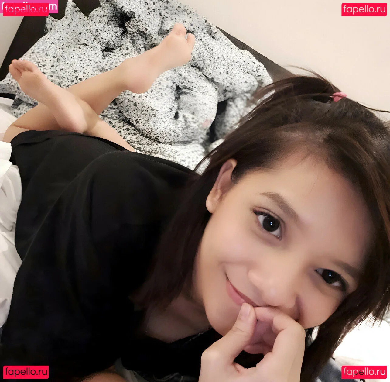 Eeeveenara Onlyfans Photo Gallery 