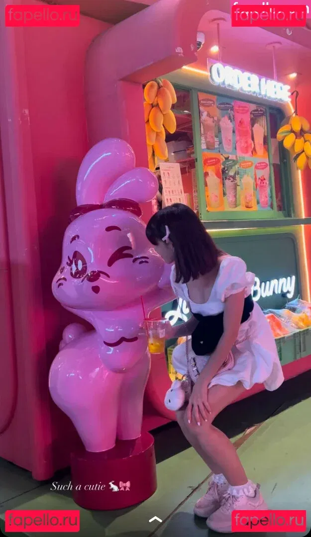 Eeeveenara Onlyfans Photo Gallery 