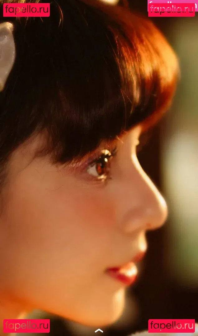 Eeeveenara Onlyfans Photo Gallery 