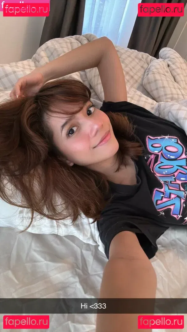 Eeeveenara Onlyfans Photo Gallery 