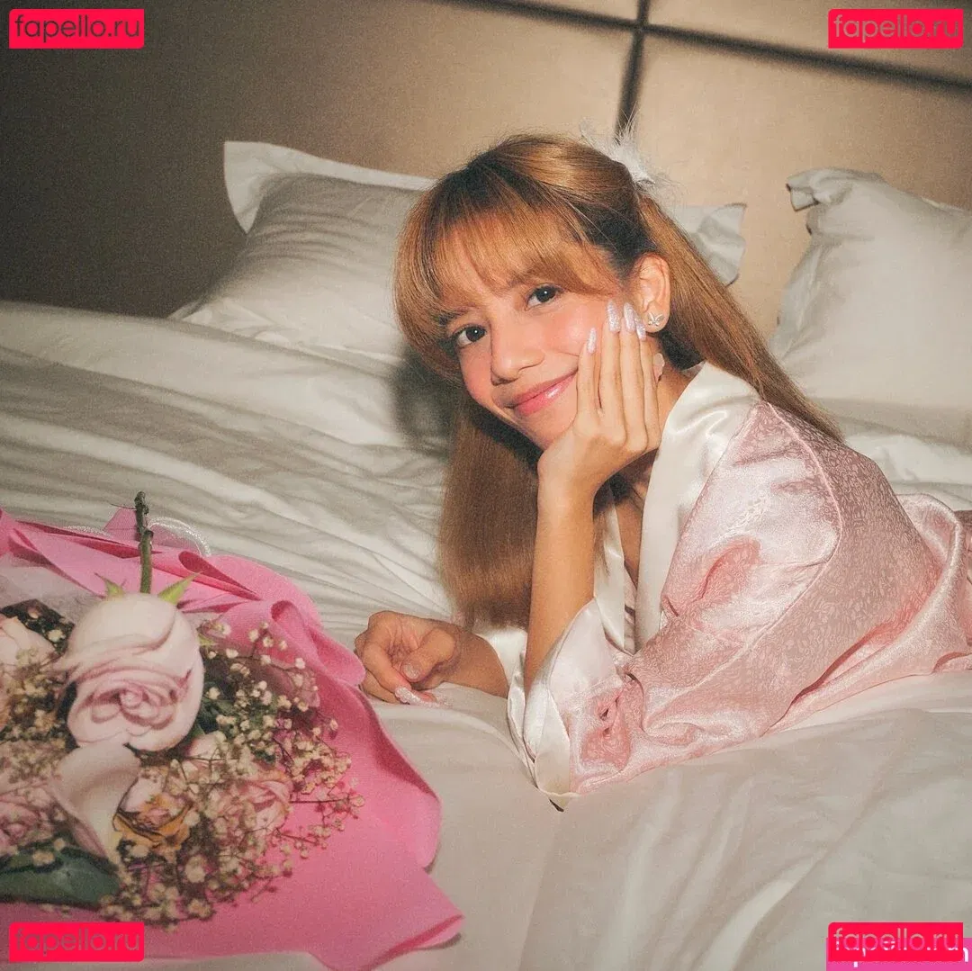 Eeeveenara Onlyfans Photo Gallery 