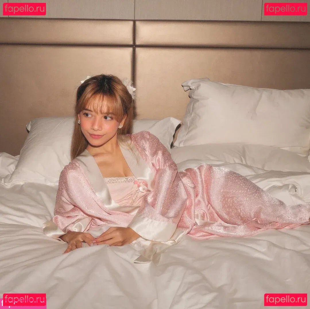 Eeeveenara Onlyfans Photo Gallery 