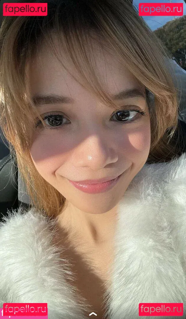 Eeeveenara Onlyfans Photo Gallery 