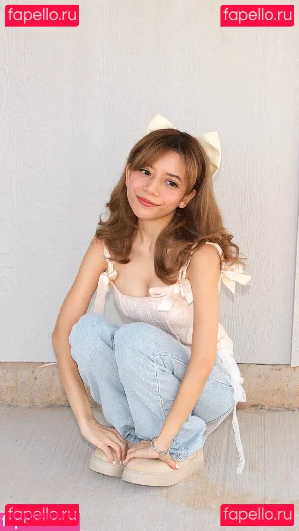 Eeeveenara Onlyfans Photo Gallery 