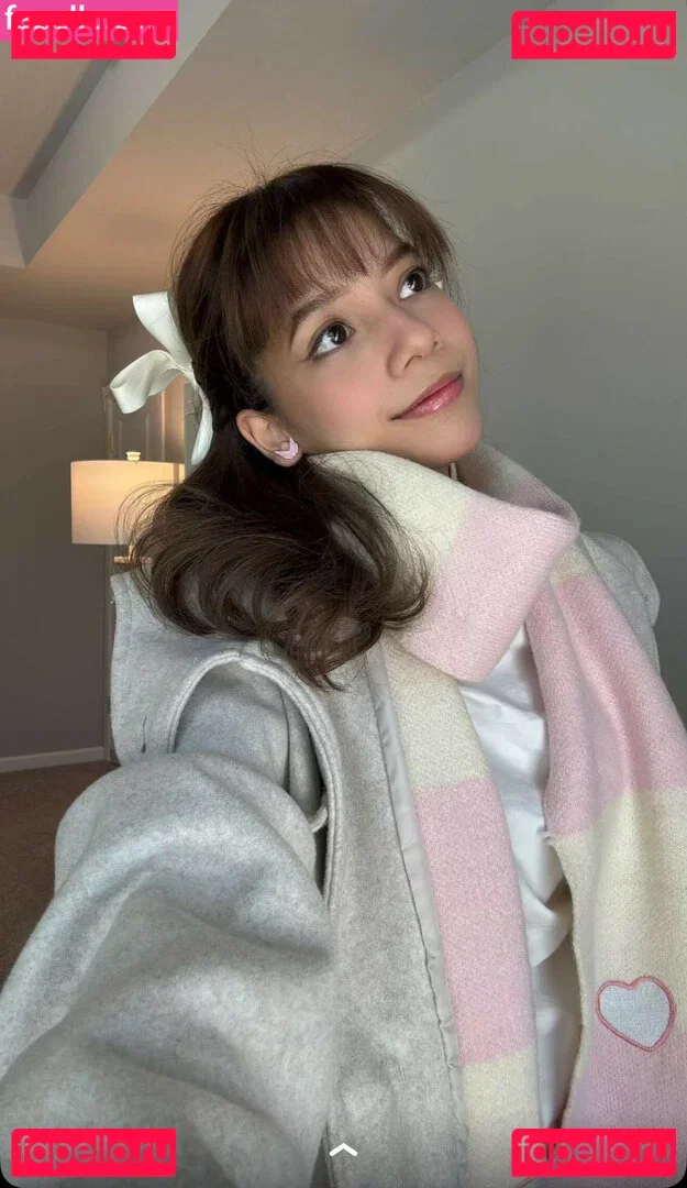 Eeeveenara Onlyfans Photo Gallery 