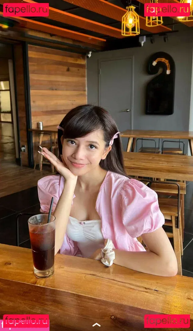 Eeeveenara Onlyfans Photo Gallery 