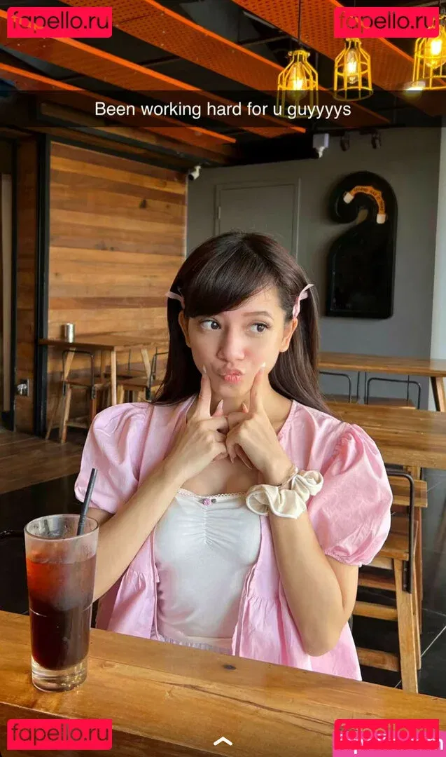 Eeeveenara Onlyfans Photo Gallery 