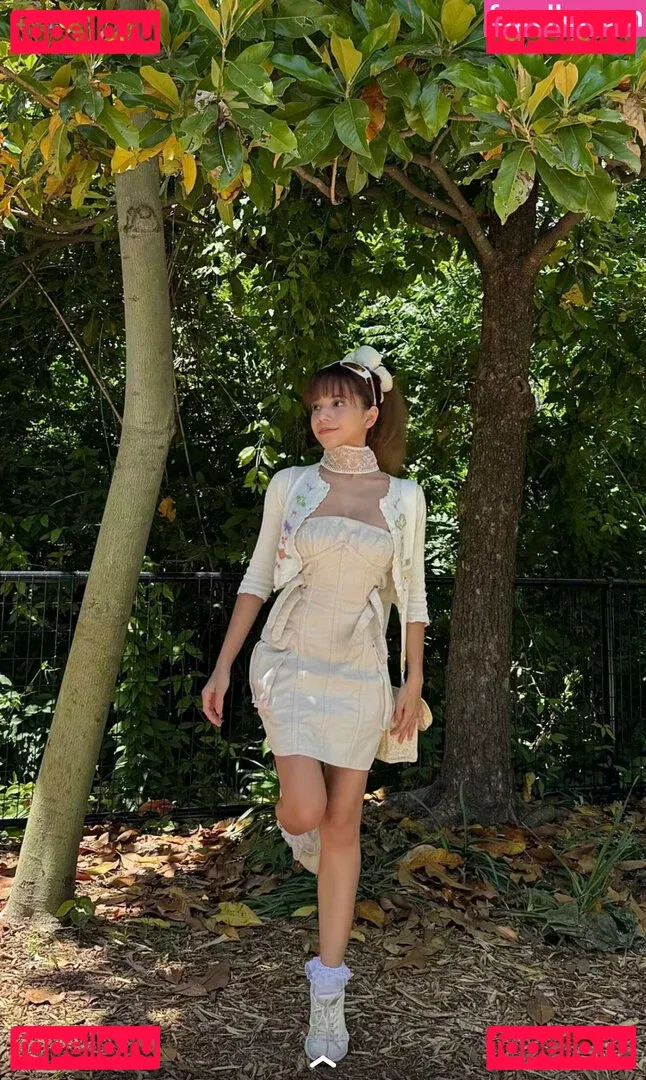 Eeeveenara Onlyfans Photo Gallery 