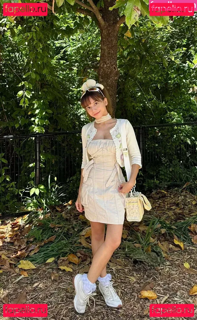 Eeeveenara Onlyfans Photo Gallery 