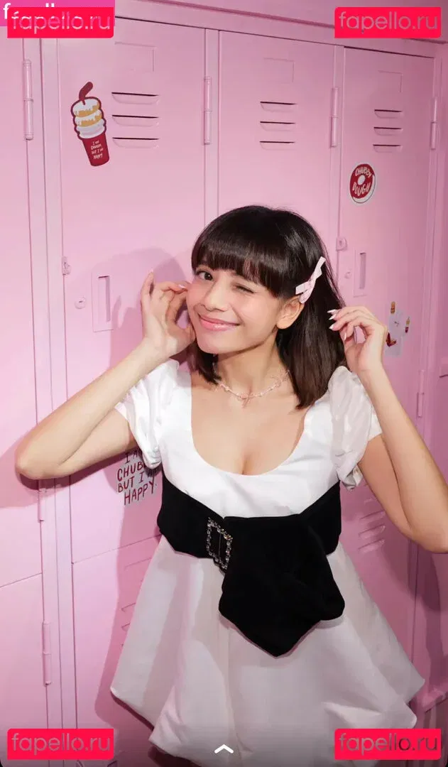 Eeeveenara Onlyfans Photo Gallery 