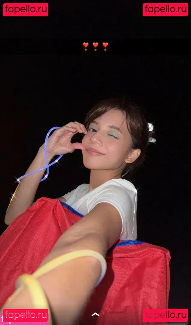 Eeeveenara Onlyfans Photo Gallery 