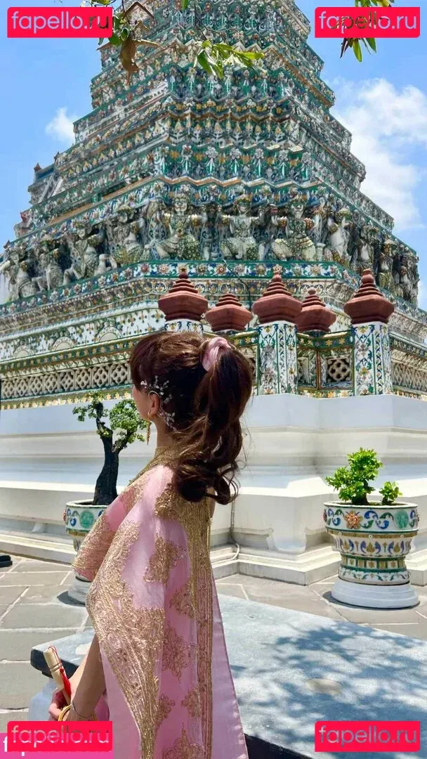 Eeeveenara Onlyfans Photo Gallery 