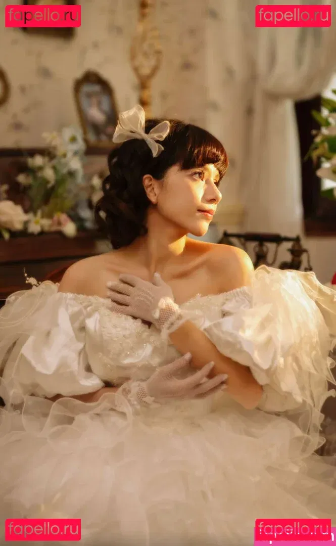 Eeeveenara Onlyfans Photo Gallery 