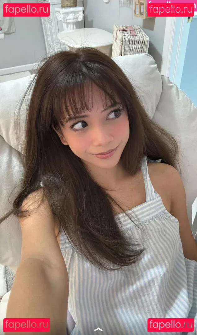 Eeeveenara Onlyfans Photo Gallery 