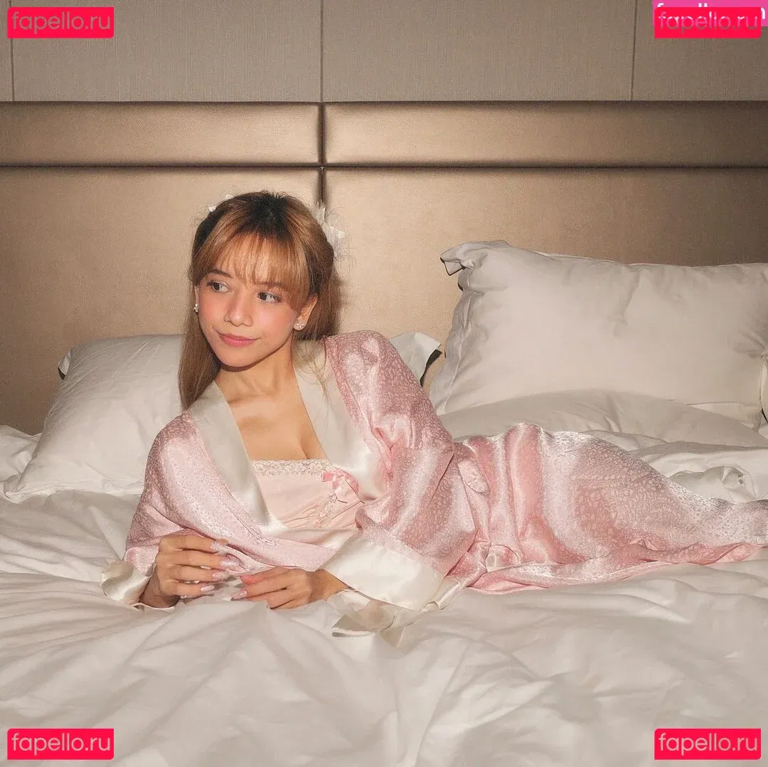 Eeeveenara Onlyfans Photo Gallery 