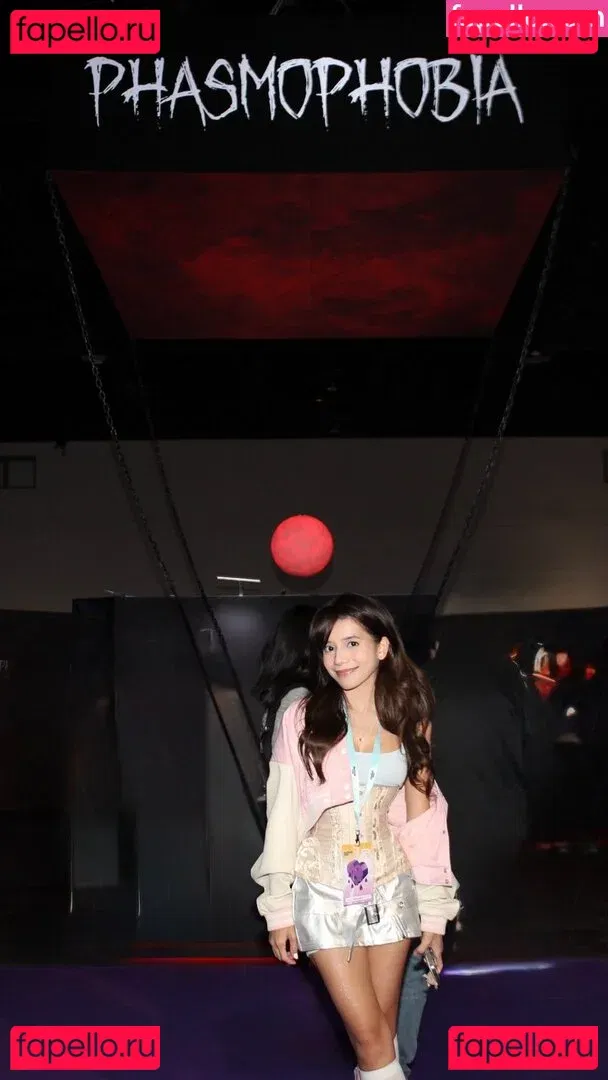 Eeeveenara Onlyfans Photo Gallery 