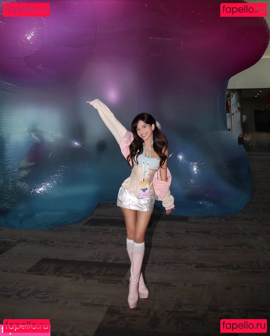 Eeeveenara Onlyfans Photo Gallery 