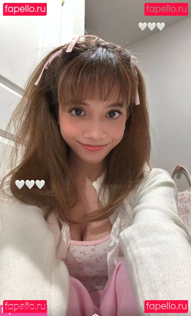 Eeeveenara Onlyfans Photo Gallery 