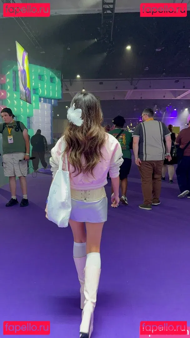 Eeeveenara Onlyfans Photo Gallery 