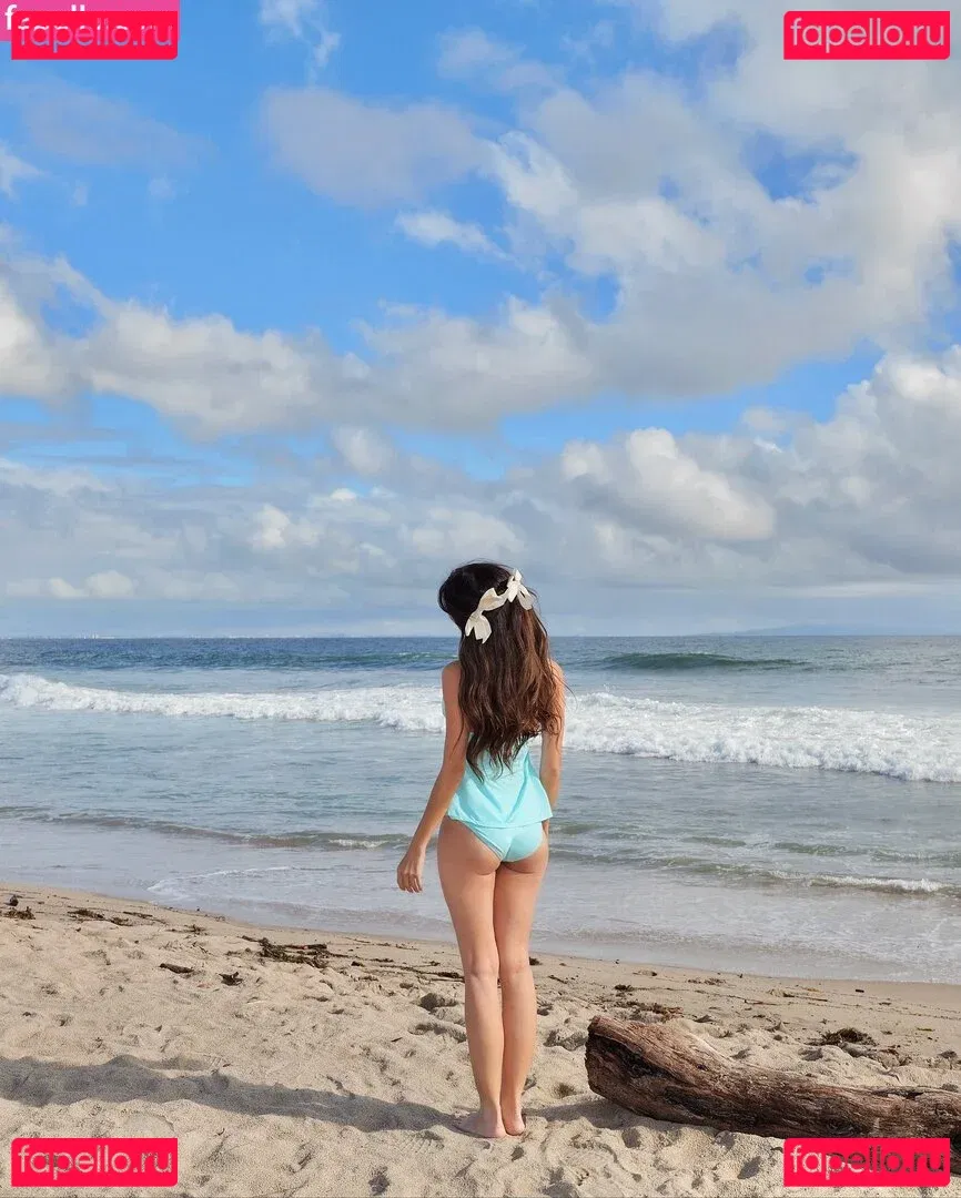 Eeeveenara Onlyfans Photo Gallery 