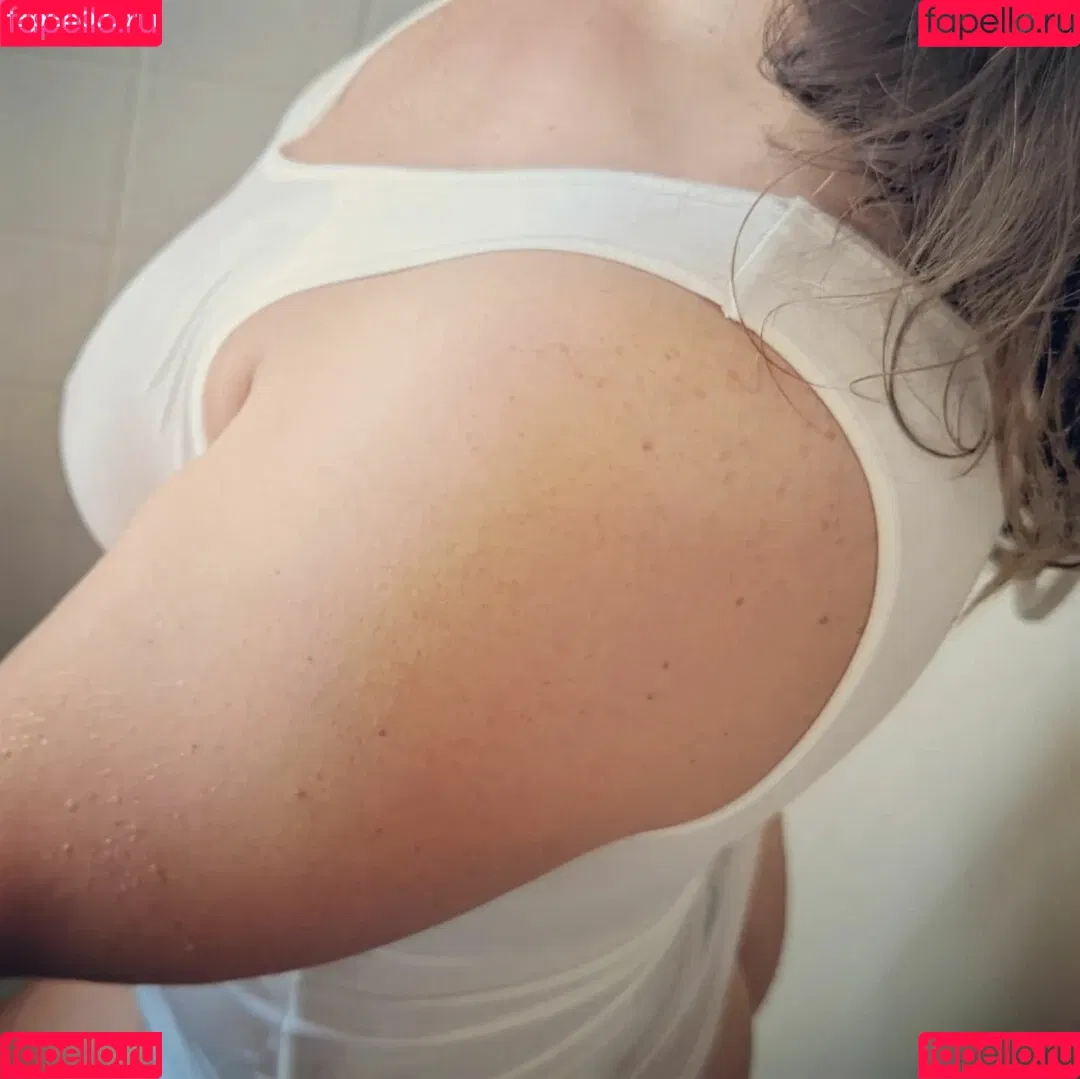 Geekymom Jess Onlyfans Photo Gallery 