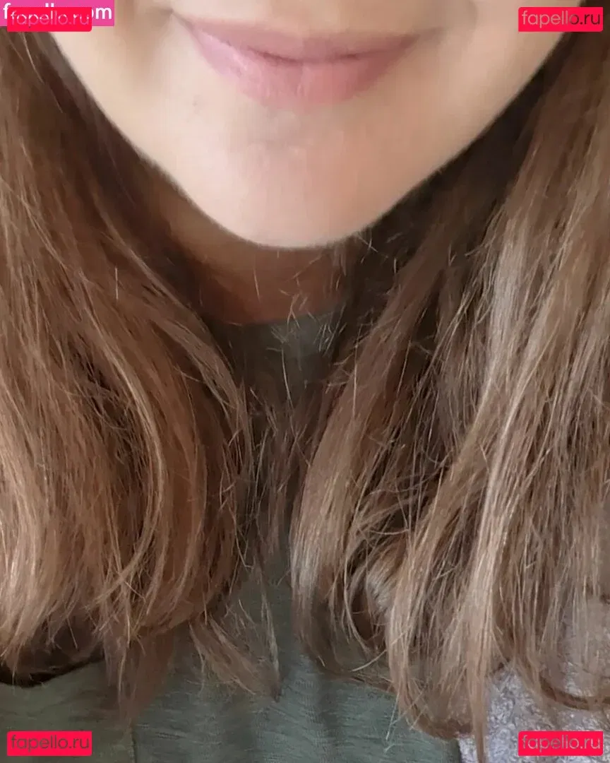 Geekymom Jess Onlyfans Photo Gallery 