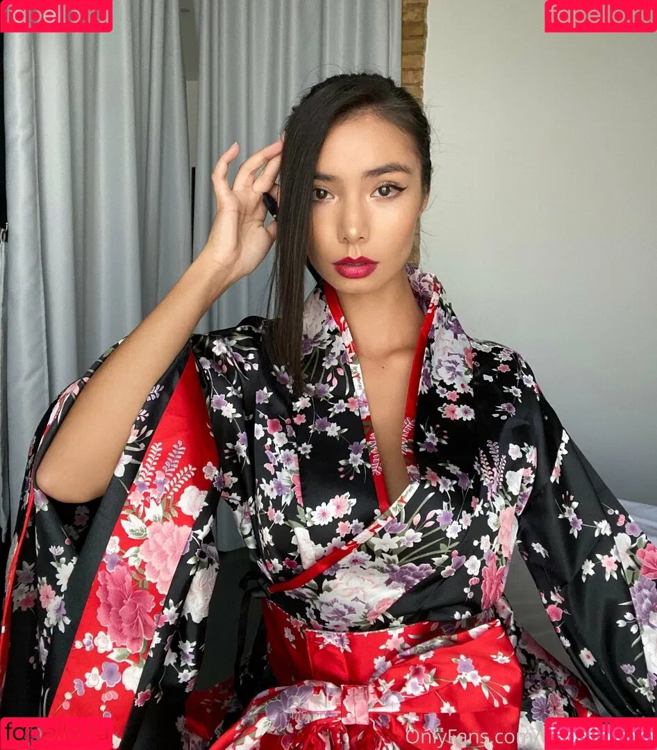 Kristy Chan Onlyfans Photo Gallery 