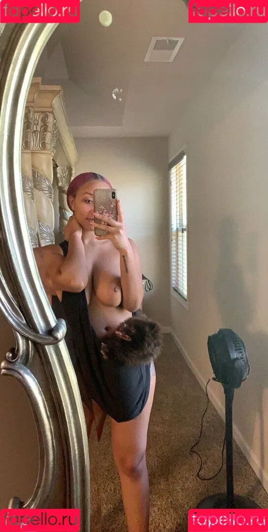 Rappers Daughters Onlyfans Photo Gallery 