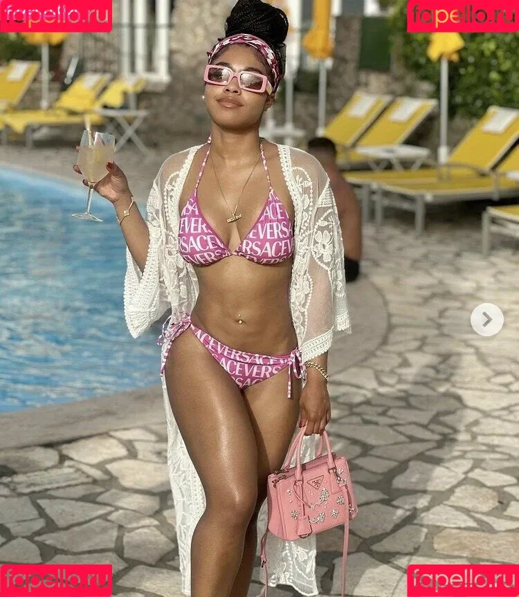 Rappers Daughters Onlyfans Photo Gallery 