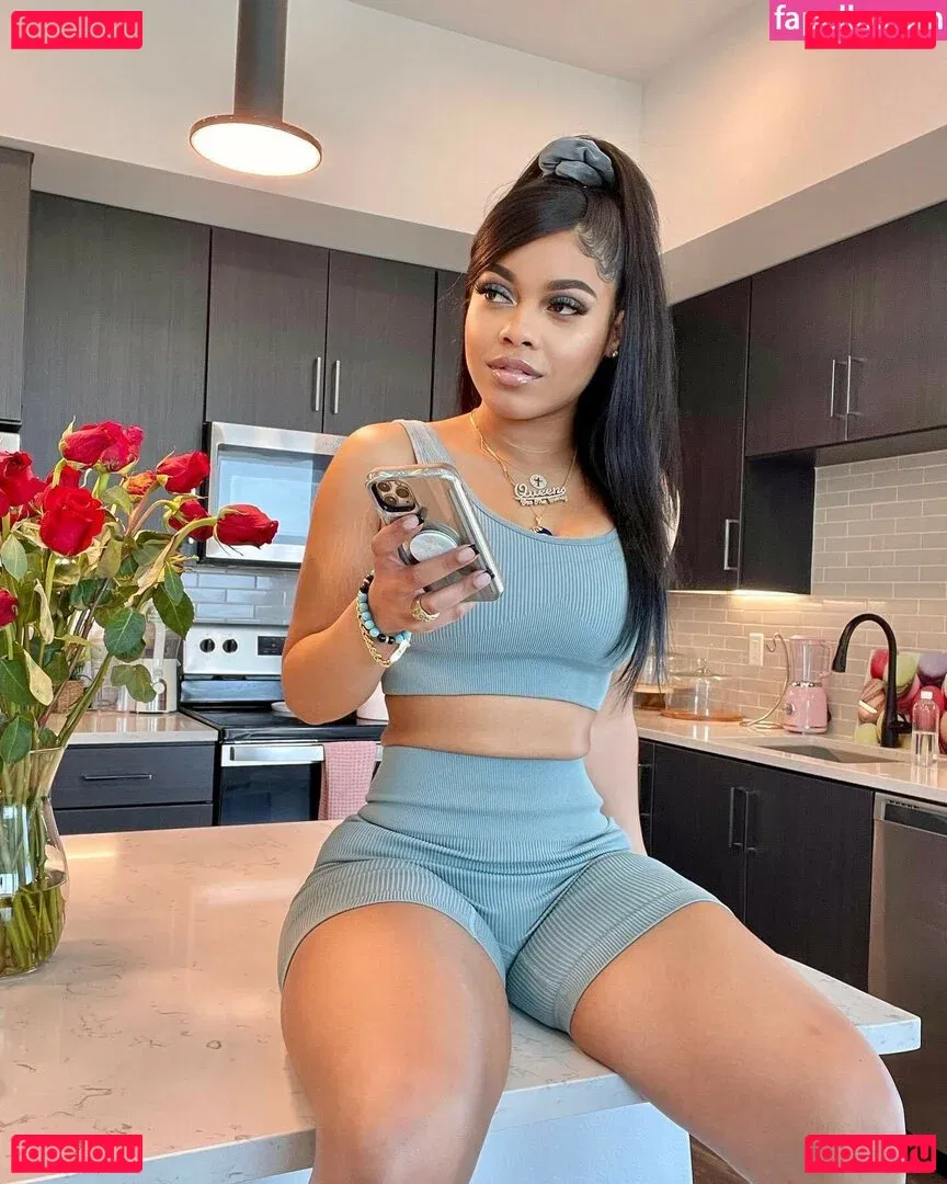 Rappers Daughters Onlyfans Photo Gallery 