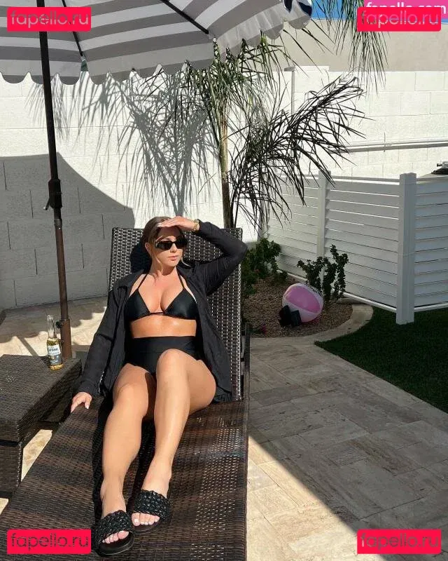 Rappers Daughters Onlyfans Photo Gallery 