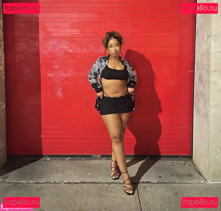 Rappers Daughters Onlyfans Photo Gallery 