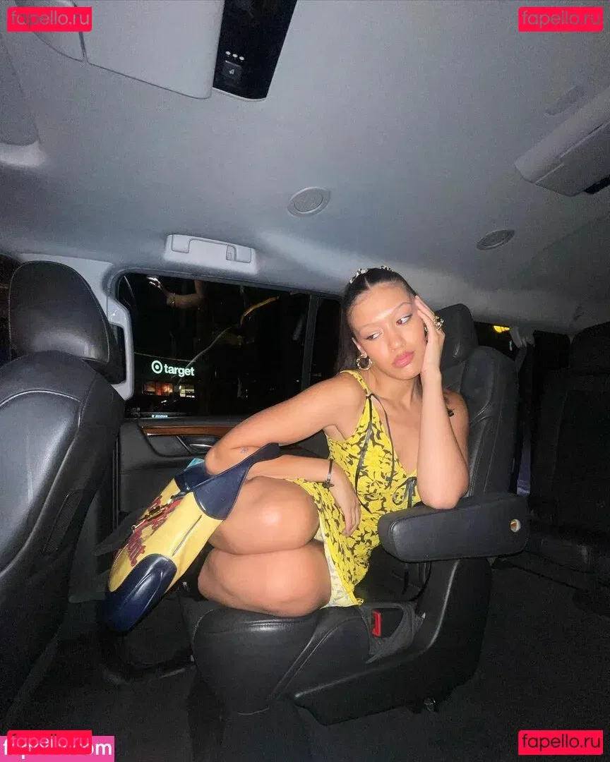 Rappers Daughters Onlyfans Photo Gallery 