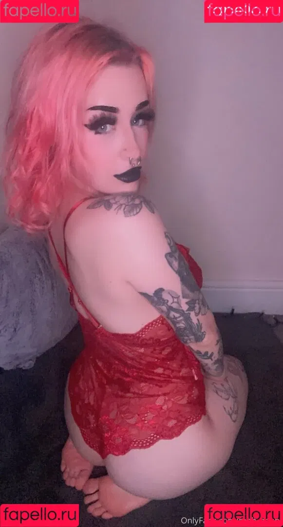 meh_danni Onlyfans Photo Gallery 