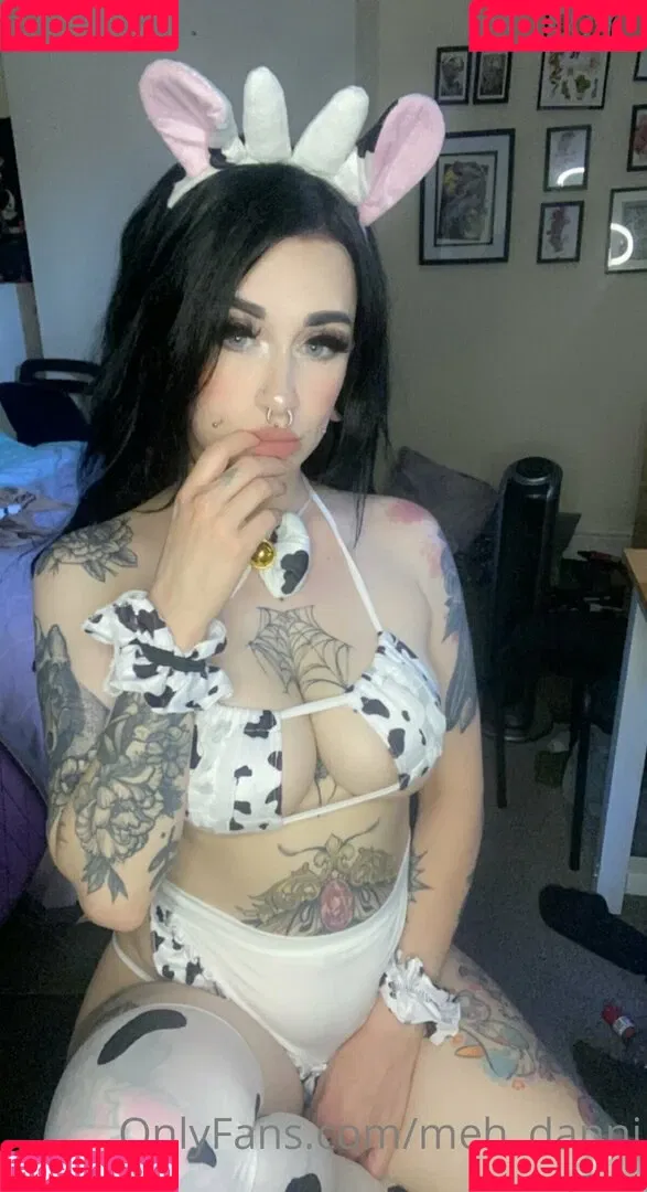 meh_danni Onlyfans Photo Gallery 