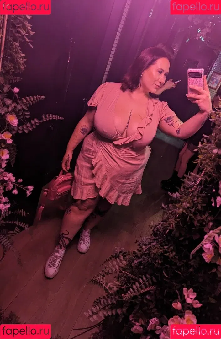 Daisy Gold Onlyfans Photo Gallery 