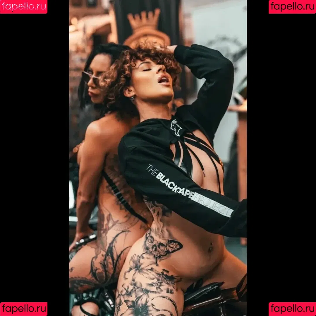 BlackTapeProject Onlyfans Photo Gallery 