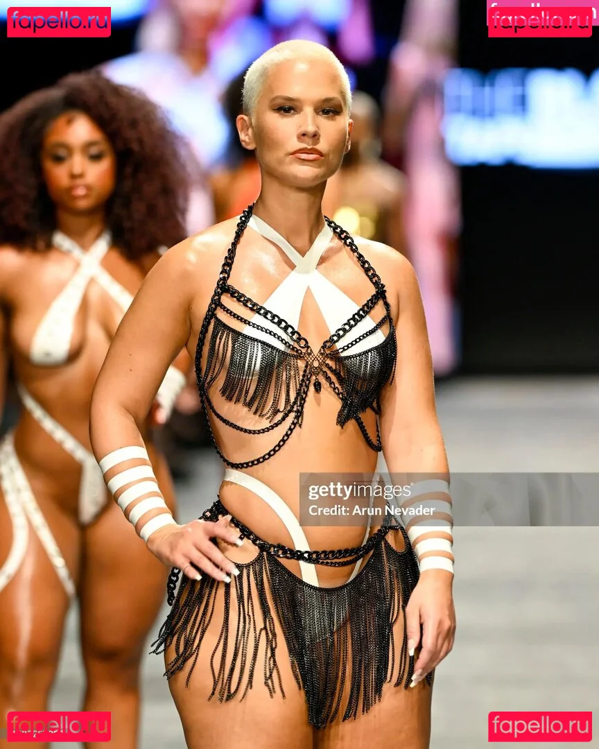 BlackTapeProject Onlyfans Photo Gallery 