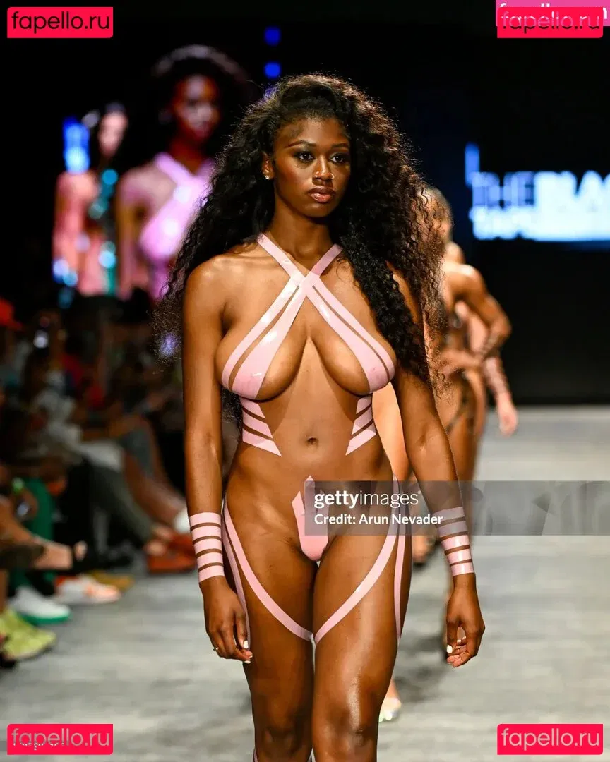 BlackTapeProject Onlyfans Photo Gallery 