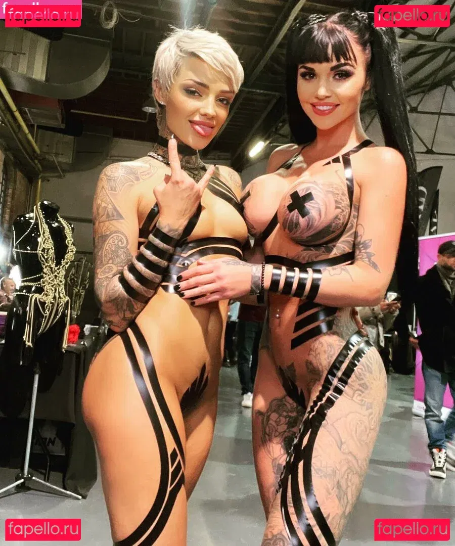 BlackTapeProject Onlyfans Photo Gallery 