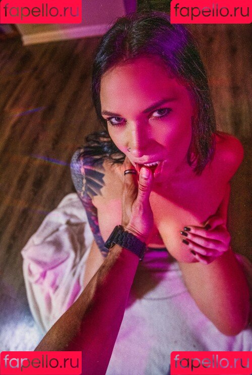 Andiespalace Nude Onlyfans Photo 17