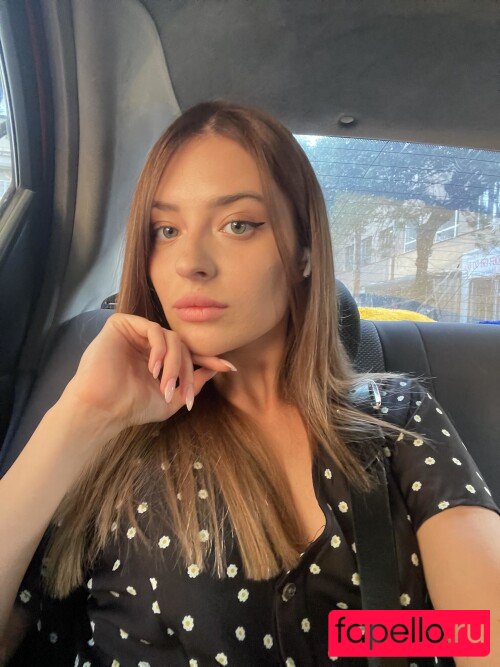 pollylittlecaprice Nude Onlyfans Photo 17