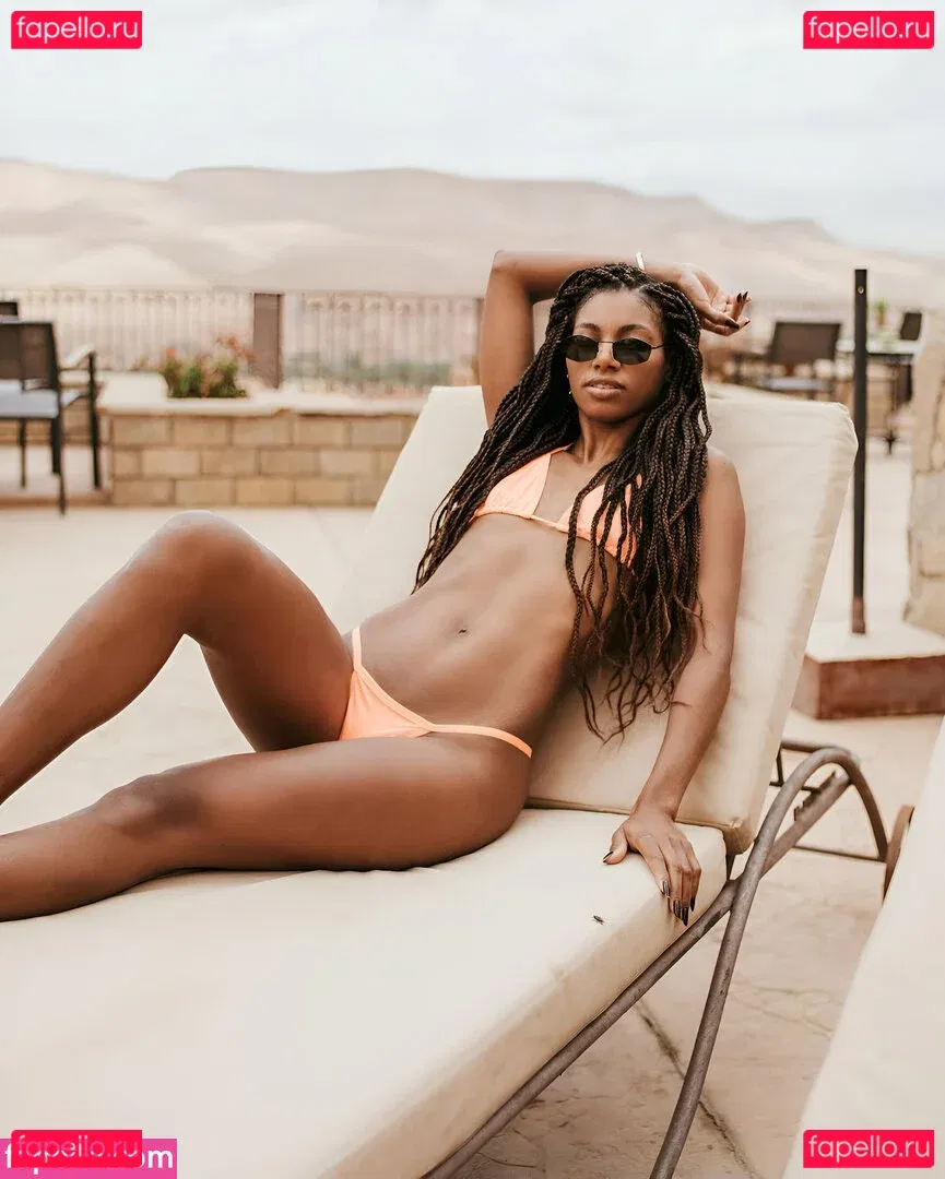 Tina Calamba Onlyfans Photo Gallery 