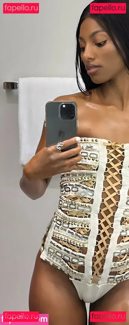 Tina Calamba Onlyfans Photo Gallery 