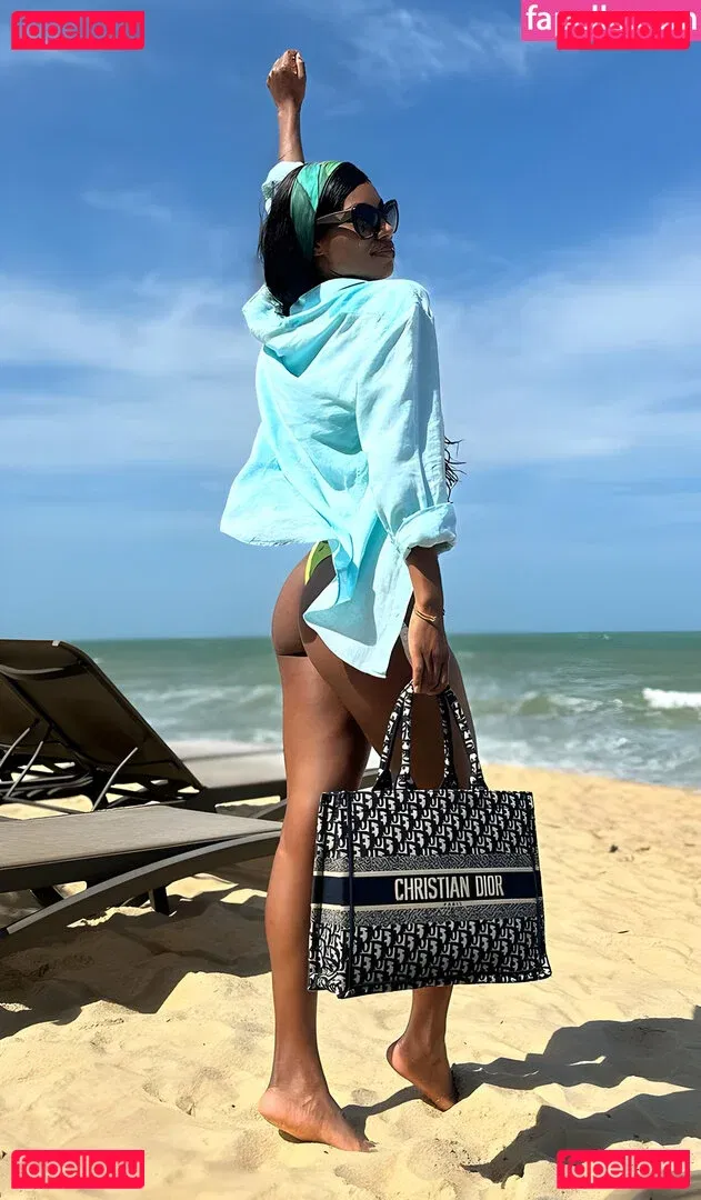 Tina Calamba Onlyfans Photo Gallery 