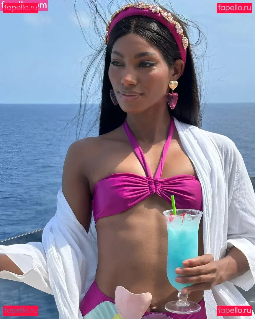 Tina Calamba Onlyfans Photo Gallery 